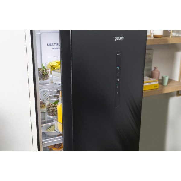 Двухкамерный холодильник Gorenje NRK620EABXL4 No Frost