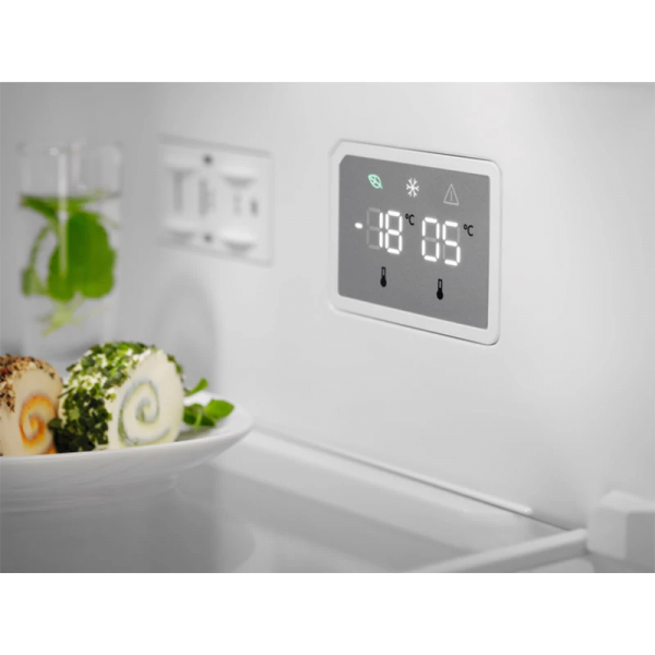 Двухкамерный холодильник Electrolux LNT5ME36U1