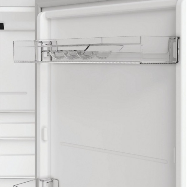 Двокамерний холодильник Indesit INK25402S4E No Frost