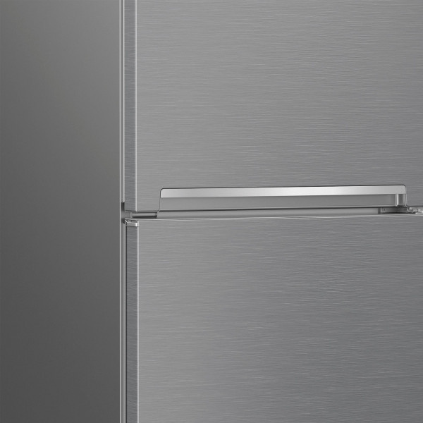 Двухкамерный холодильник Beko RCNA366K40XBN No Frost