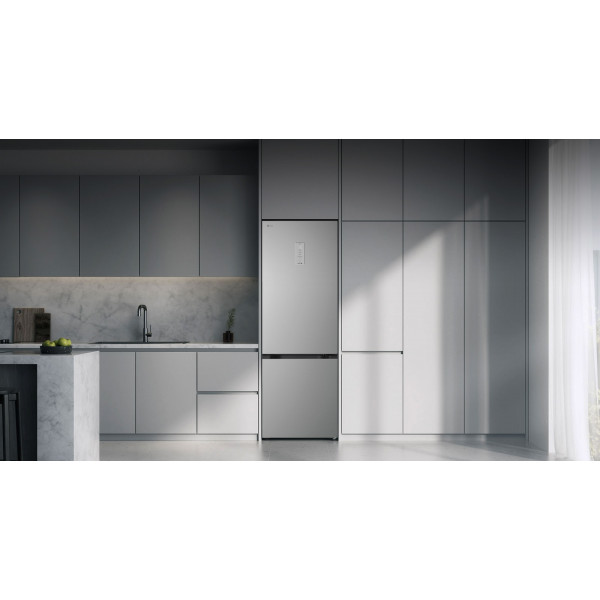 Двухкамерный холодильник LG GC-B509EMLM No Frost