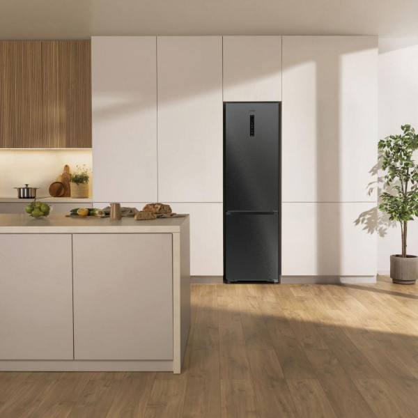 Двухкамерный холодильник Gorenje NRB620C81BX4WFE No Frost инверторный
