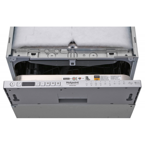 Встраиваемая посудомоечная машина Hotpoint HSIO3O23WFE