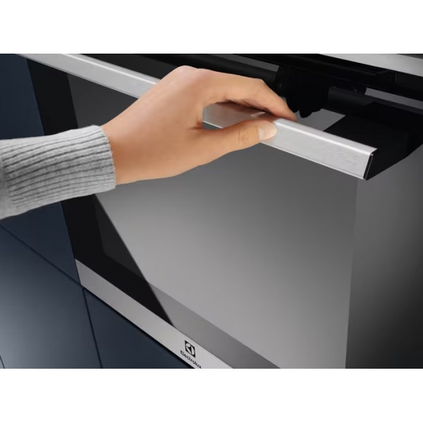 Электрический духовой шкаф Electrolux EOD5C70X