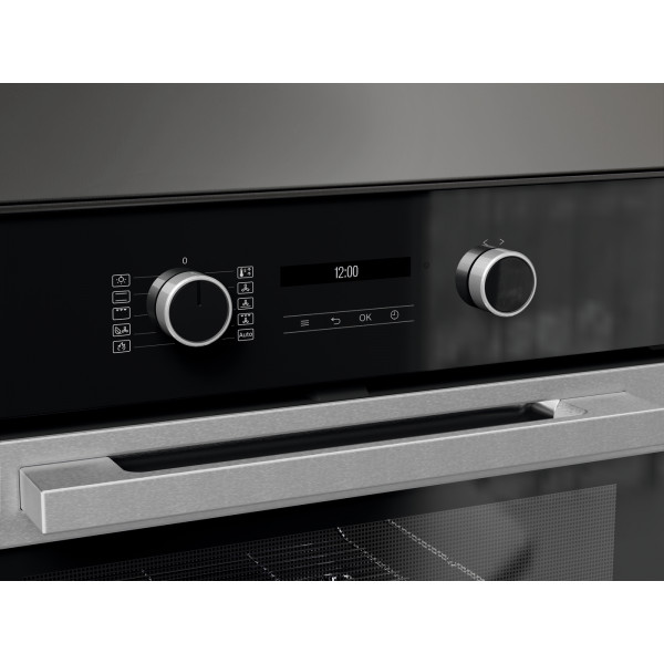 Электрический духовой шкаф Miele 22286144UA