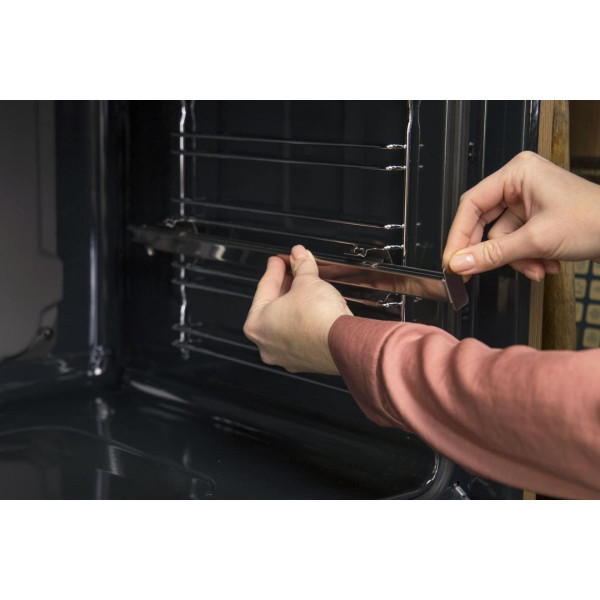 Электрический духовой шкаф Gorenje BO6737E02BG
