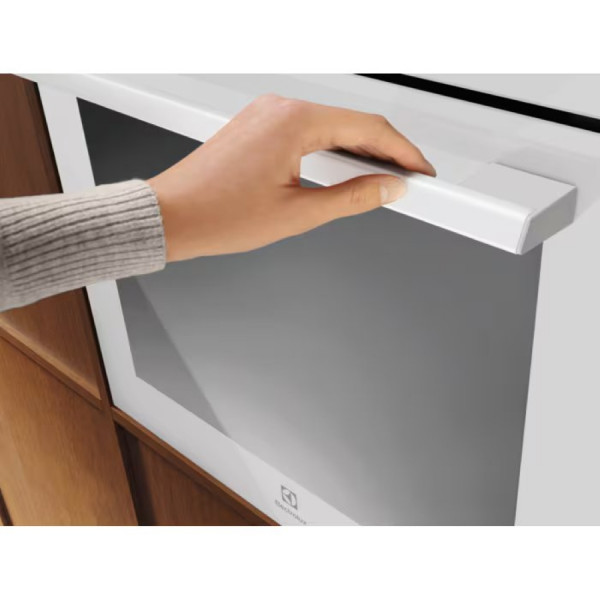 Электрический духовой шкаф Electrolux LOE8F38V