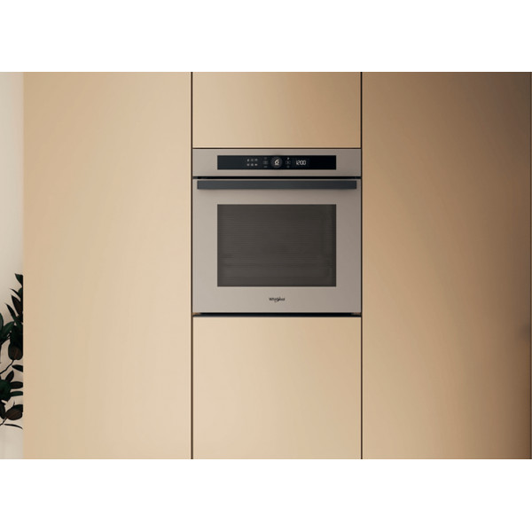 Электрический духовой шкаф Whirlpool WOI4S8CM1SEA