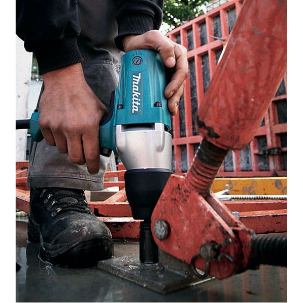 Шуруповерт Сетевой ударный гайковерт Makita TW0350