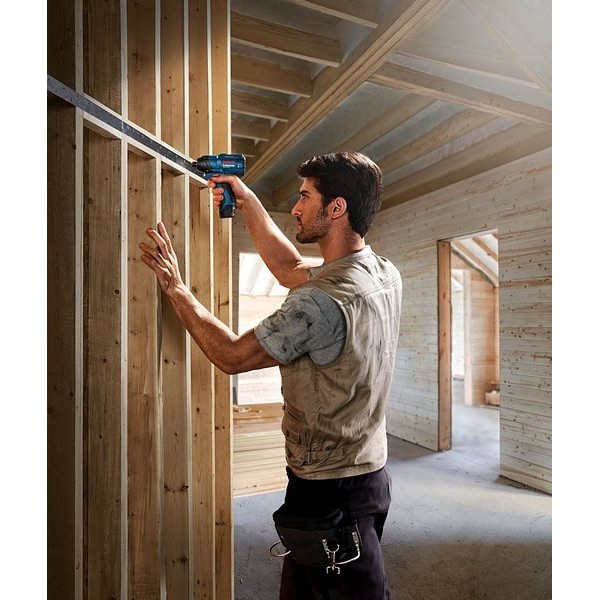 Шуруповерт Аккумуляторный ударный винтоверт Bosch Professional GDR 120-LI