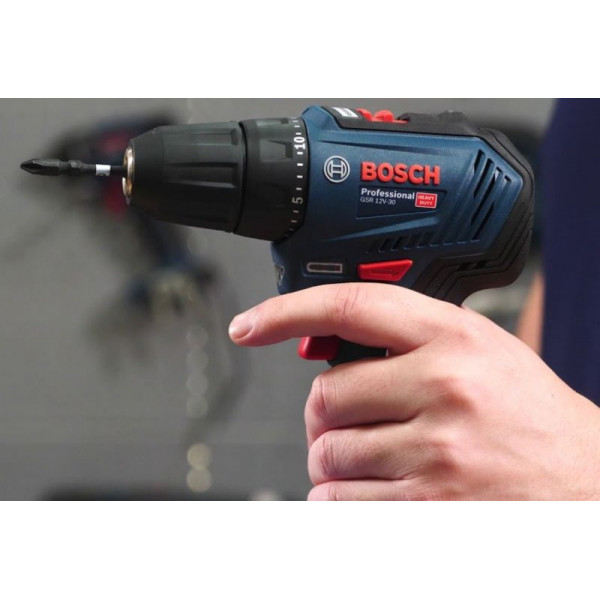 Шуруповерт Акумуляторний дриль-шуруповерт Bosch Professional GSR 12V-30