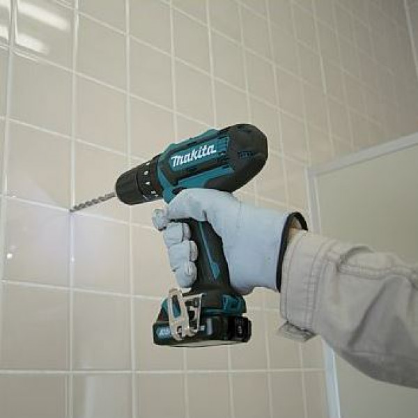 Шуруповерт Аккумуляторный ударная дрель-шуруповерт Makita HP332DZ