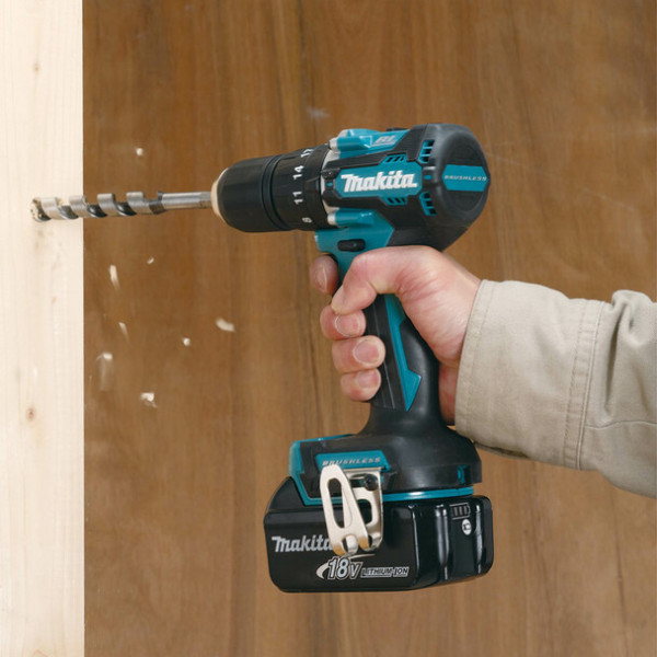 Шуруповерт Аккумуляторный дрель-шуруповерт Makita DHP487Z