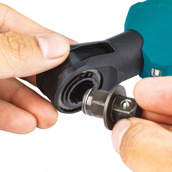 Шуруповерт Аккумуляторный ударный гайковерт Makita WR100DZ