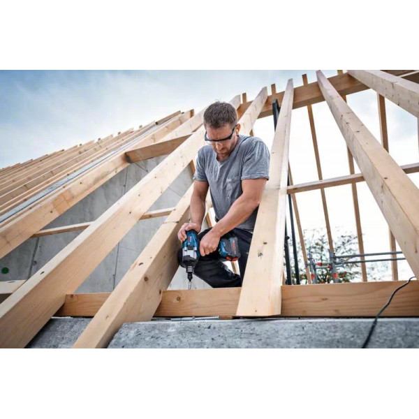 Шуруповерт Акумуляторний ударний гайковерт Bosch Professional GDS 18V-1050 H