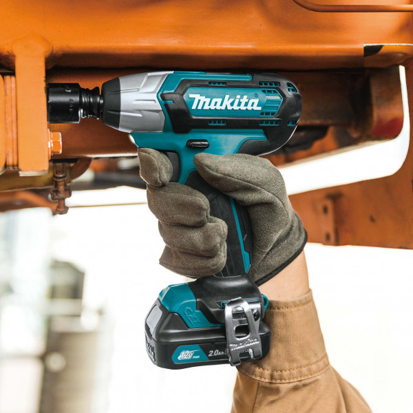 Шуруповерт Акумуляторний ударний гайковерт Makita TW140DZ CXT