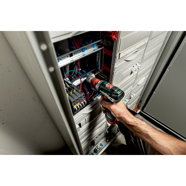 Шуруповерт Аккумуляторный дрель-шуруповерт Metabo PowerMaxx BS BL Q