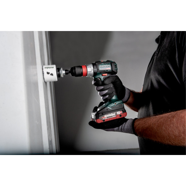 Шуруповерт Акумуляторний дриль-шуруповерт Metabo BS 18 LT BL Q