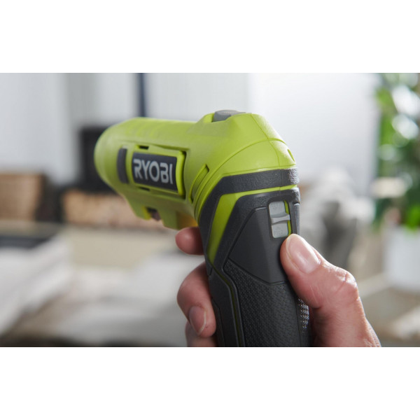 Шуруповерт Аккумуляторная отвертка Ryobi USB Lithium RSDP4-120G