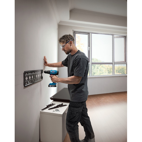 Шуруповерт Аккумуляторный ударная дрель-шуруповерт Bosch Professional GSB 183-LI