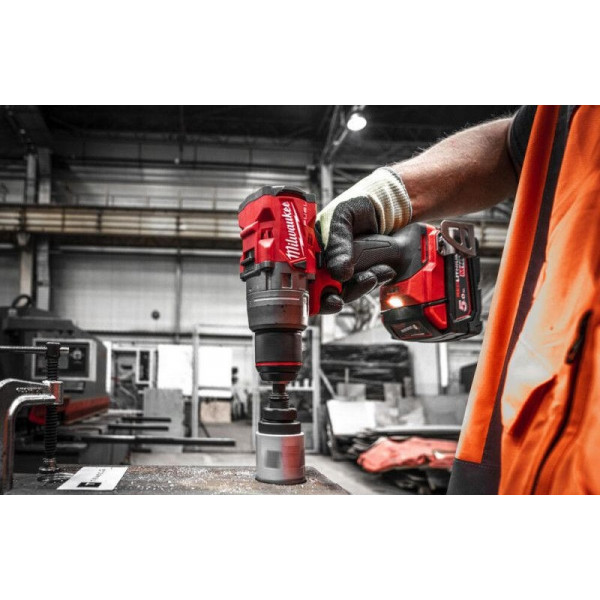 Шуруповерт Аккумуляторный дрель-шуруповерт Milwaukee M18 FPD3-0 GEN4