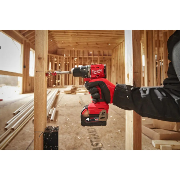 Шуруповерт Аккумуляторный дрель-шуруповерт Milwaukee M18 BLPDRC-0