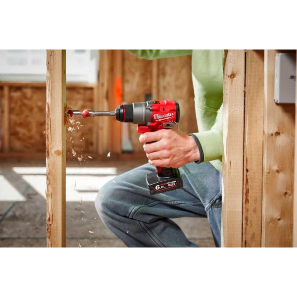Шуруповерт Аккумуляторный дрель-шуруповерт Milwaukee M12 FDD2-0