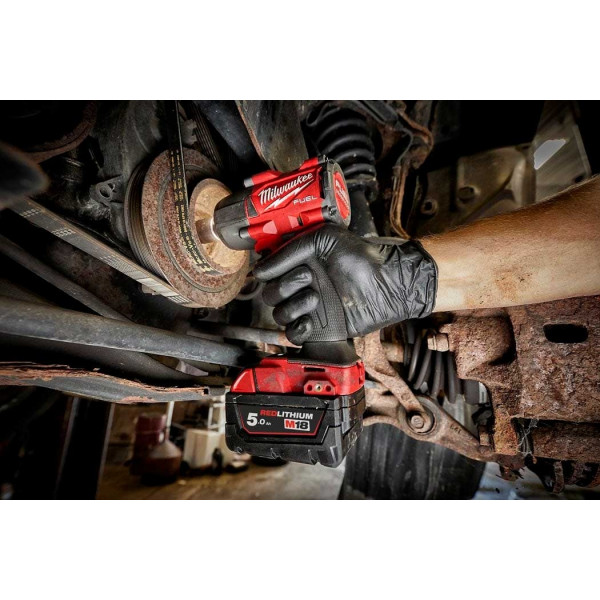 Шуруповерт Аккумуляторный ударный гайковерт Milwaukee M18 FMTIW2F12-502X