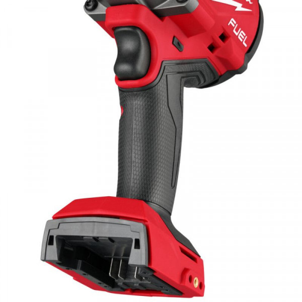 Шуруповерт Аккумуляторный ударный гайковерт Milwaukee M18 FHIW2F12-502X