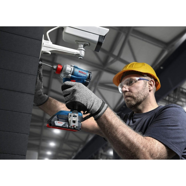 Шуруповерт Аккумуляторный ударный винтоверт Bosch Professional GDR 18V-215