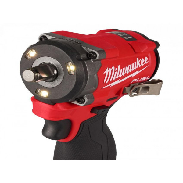Шуруповерт Аккумуляторный ударный гайковерт Milwaukee M12 FCIWF12G3-502X