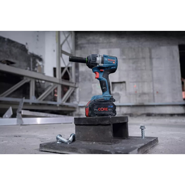 Шуруповерт Аккумуляторный ударный гайковерт Bosch Professional GDS 18V-750C