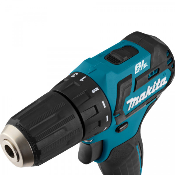 Шуруповерт Аккумуляторный дрель-шуруповерт Makita DF332DWYE