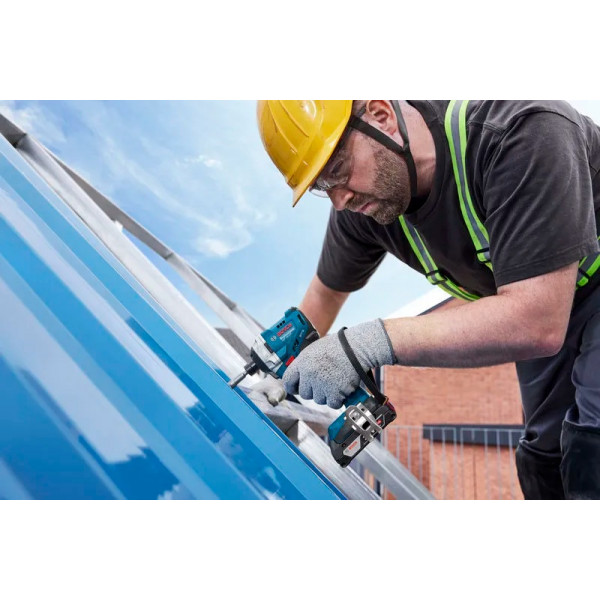 Шуруповерт Аккумуляторный ударный винтоверт Bosch Professional GDR 18V-215