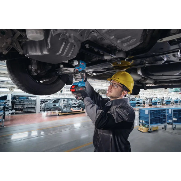 Шуруповерт Акумуляторний ударний гайковерт Bosch IDS 18V-200T