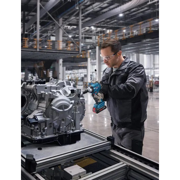 Шуруповерт Акумуляторний ударний гайковерт Bosch IDS 18V-200T