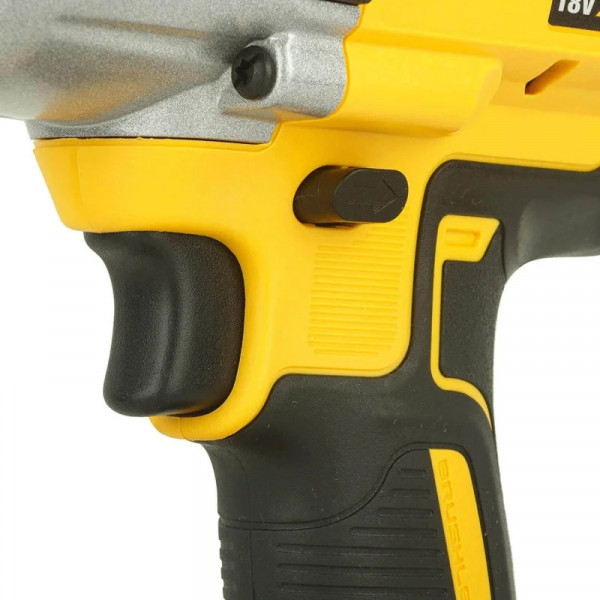 Шуруповерт Аккумуляторный ударный гайковерт DeWALT DCF899N