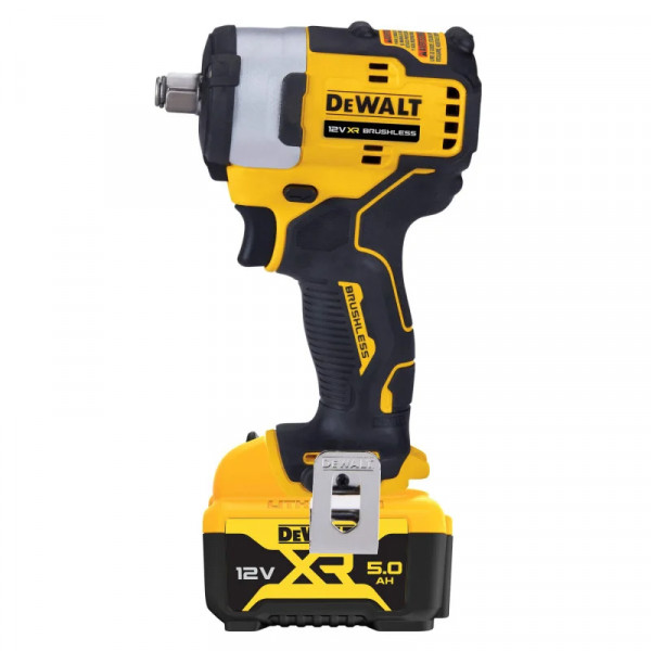Шуруповерт Акумуляторний ударний гайковерт DeWALT DCF901P2
