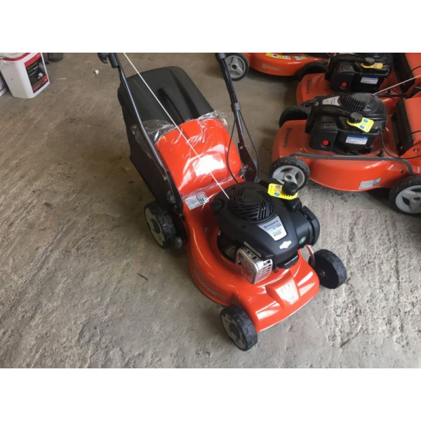 Газонокосарка Husqvarna LC 140S