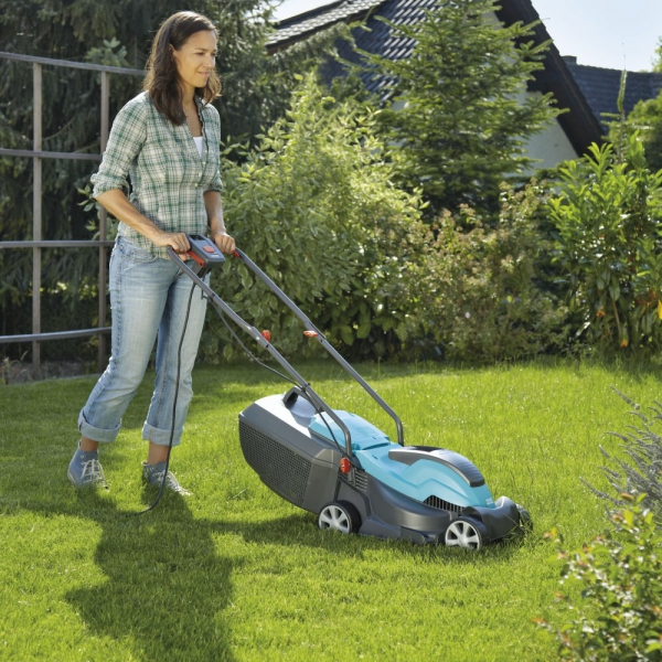 Газонокосарка Gardena Power Max 32E