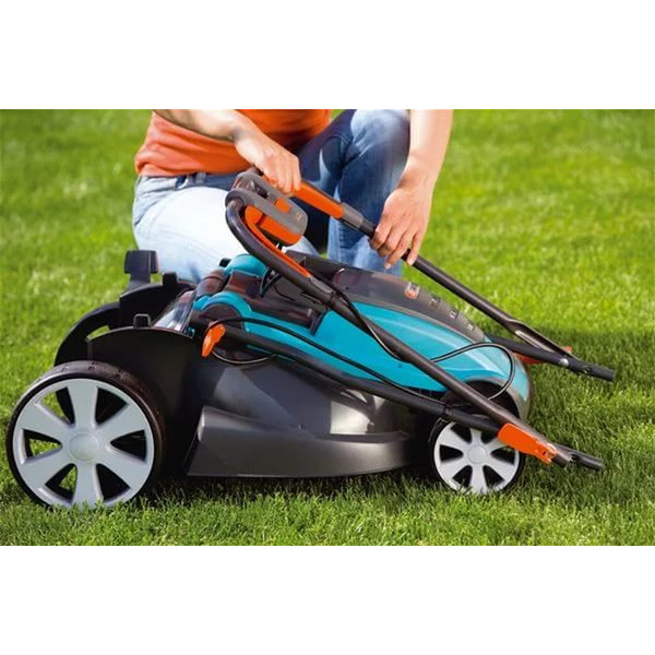 Газонокосарка Gardena Power Max 42E