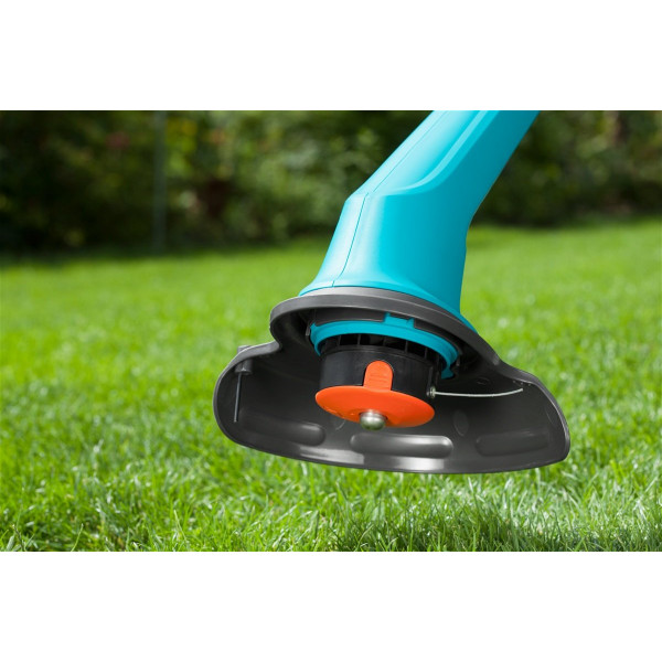 Тример Gardena SmallCut Plus 350/23