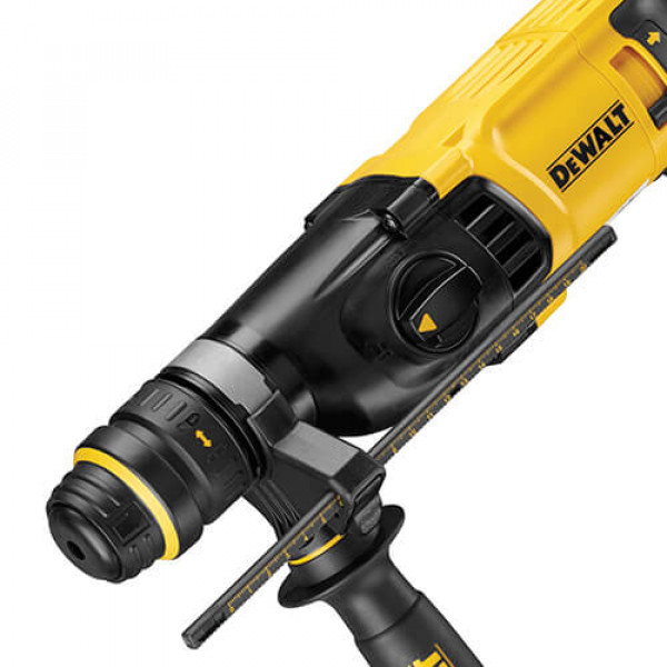 Перфоратор DeWalt D25134KP