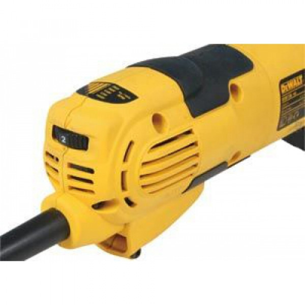 Угловая шлифмашинка DeWalt D28136