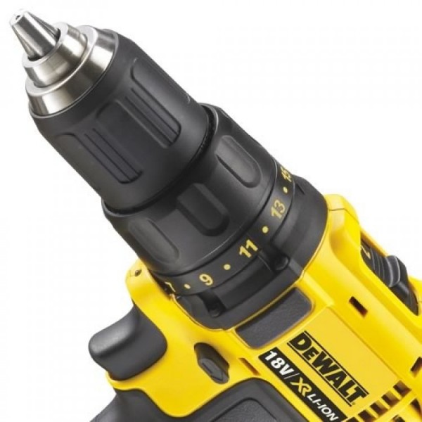 Шуруповерт Makita DeWalt DCD780M2