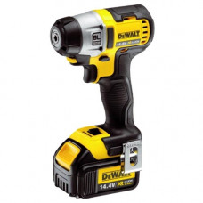 DeWalt DCF825M2