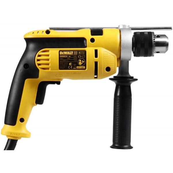 Дрель DeWalt DWD024