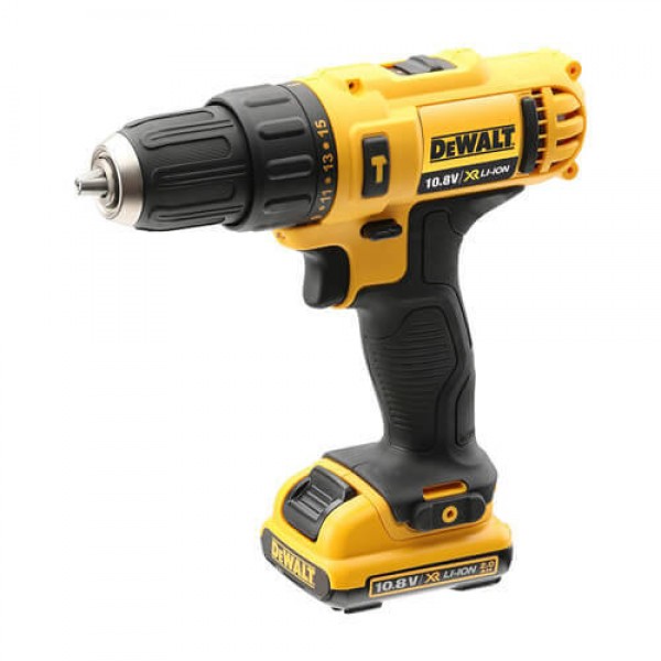 Шуруповерт Makita DeWalt DCD716D2
