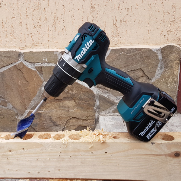 Шуруповерт Makita Makita DHP484Z