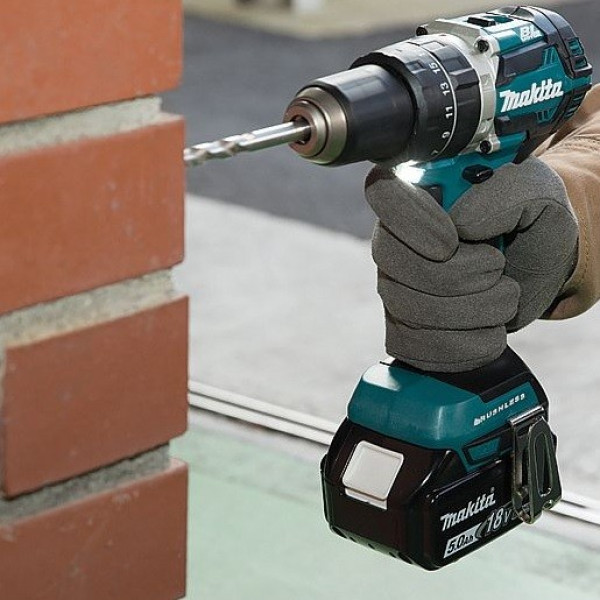 Шуруповерт Makita Makita DHP484RTE
